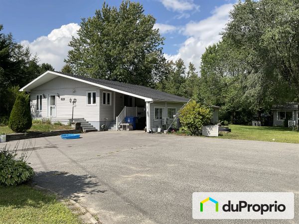 184, rang Sainte-Julie, ND-Des-Prairies à vendre