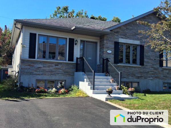 1355 rue P.-Dizy-Montplaisir, Trois-Rivières (Ste-Marthe-Du-Cap) for sale