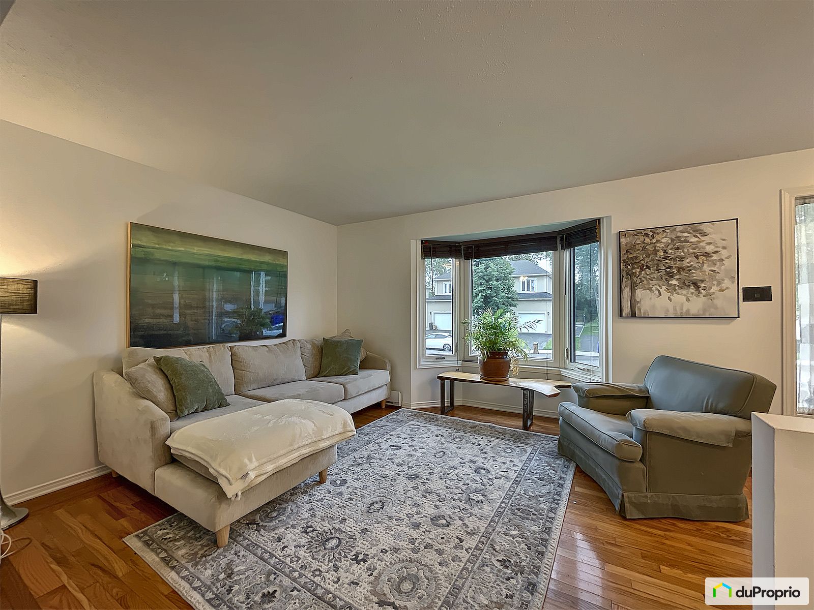 647 Avenue Des Tilleuls — photo 2