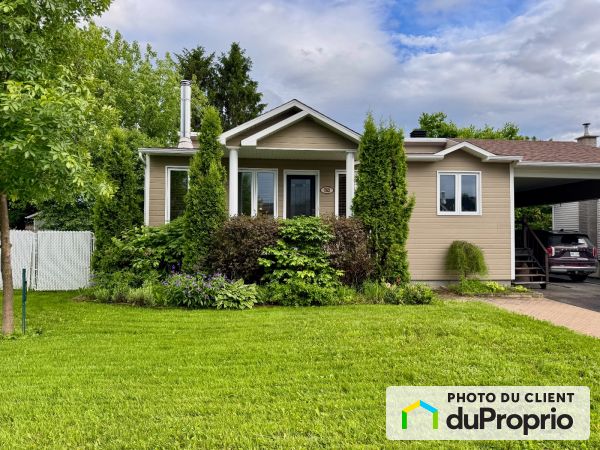 752, rue des Geais-Bleus, Chicoutimi (Chicoutimi) à vendre