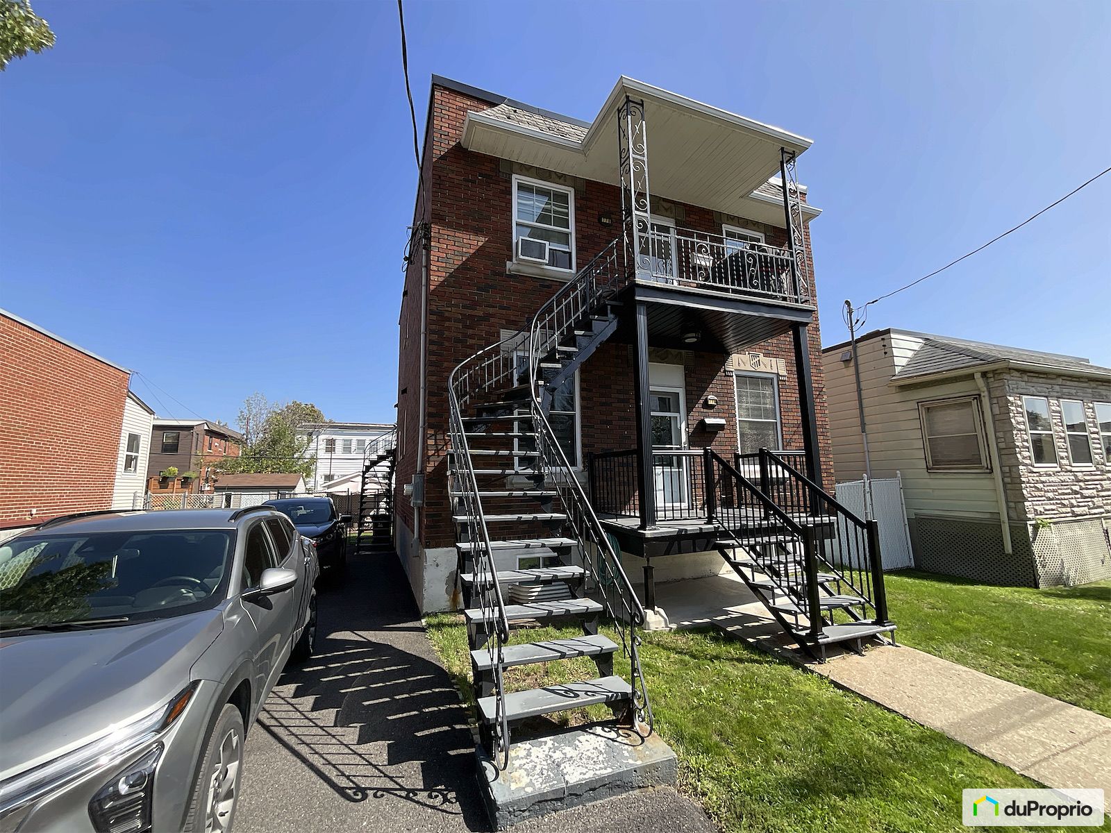 776 778 10E Avenue — photo 3