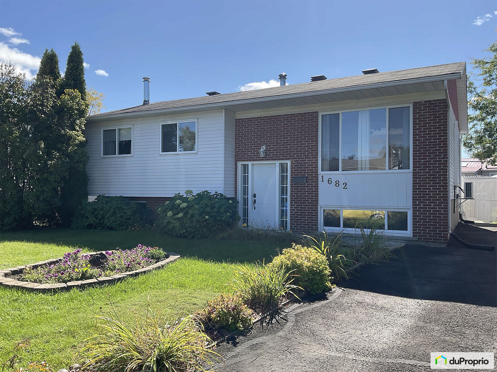 1682 Rue Asselin — photo 1