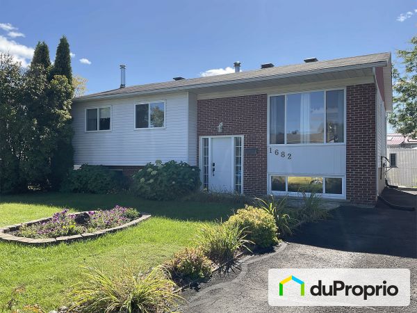 1682, rue Asselin, Terrebonne (Lachenaie) à vendre