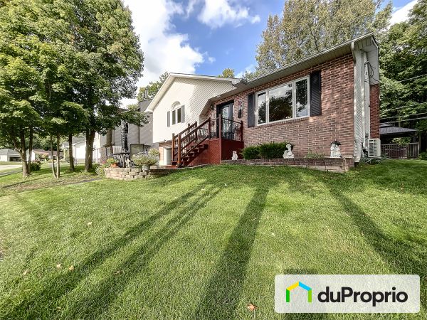 512, rue Nadon, Gatineau (Buckingham) à vendre