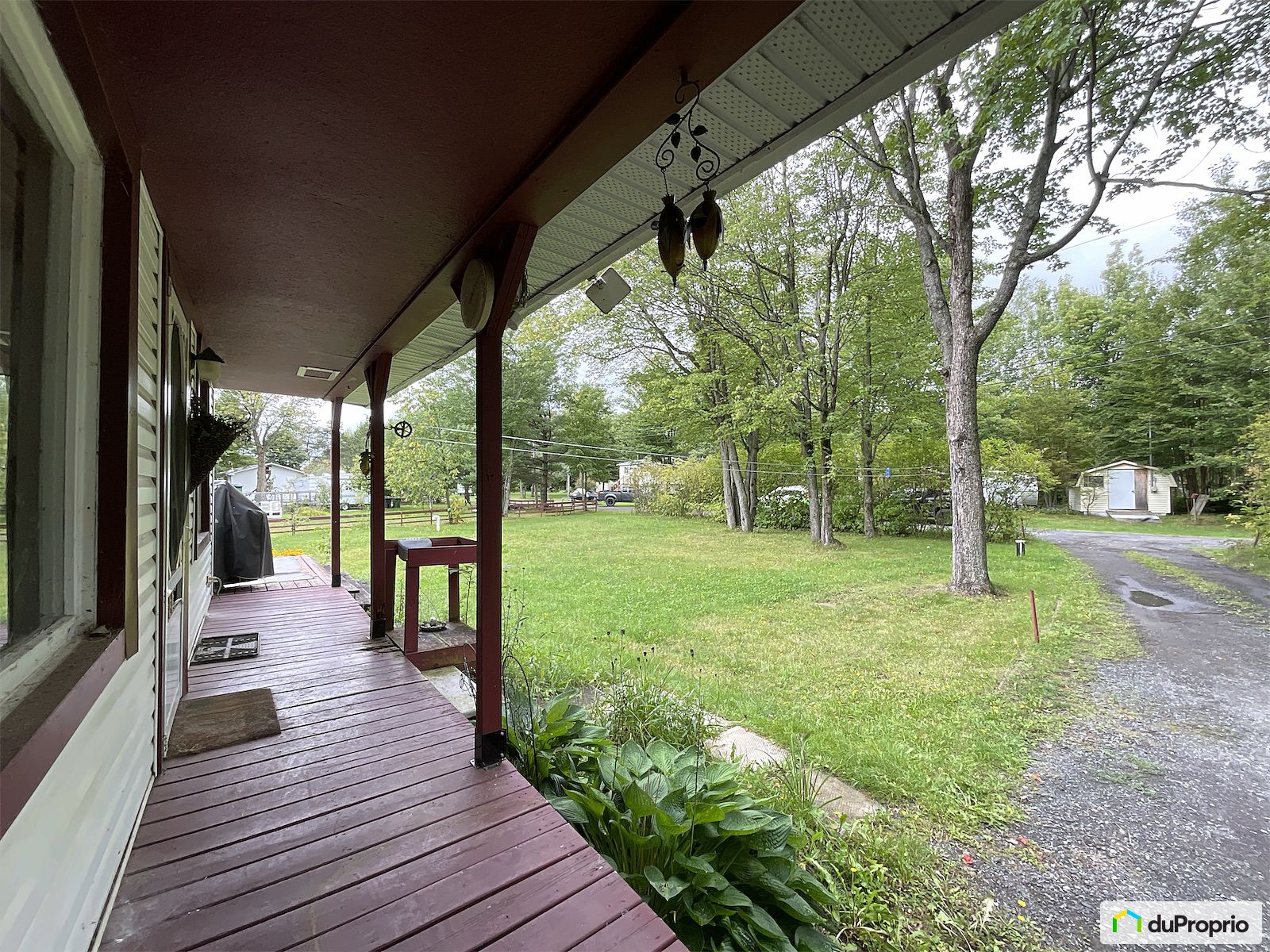 886 Route Therrien — photo 3