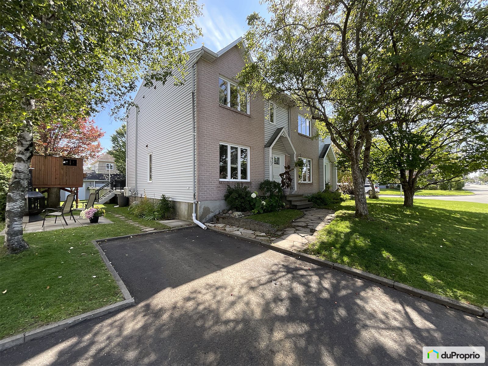 163 Rue Prenoveau — photo 1