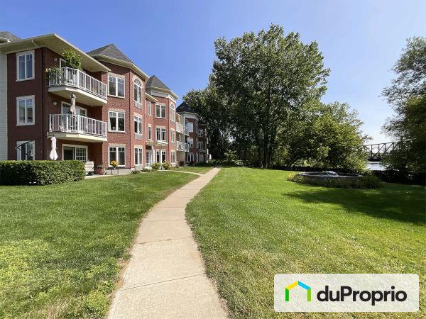 202-125, rue Perreault, Trois-Rivières (Cap-De-La-Madeleine) à vendre