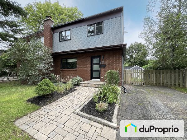 236 rue Héroux, St-Bruno-De-Montarville for sale