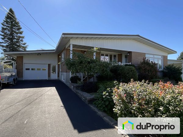13975, avenue Vertefeuille, St-Hyacinthe (Ste-Rosalie) à vendre
