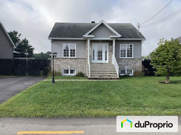 92, rue Louis-Joseph-Doucet, Lanoraie à vendre