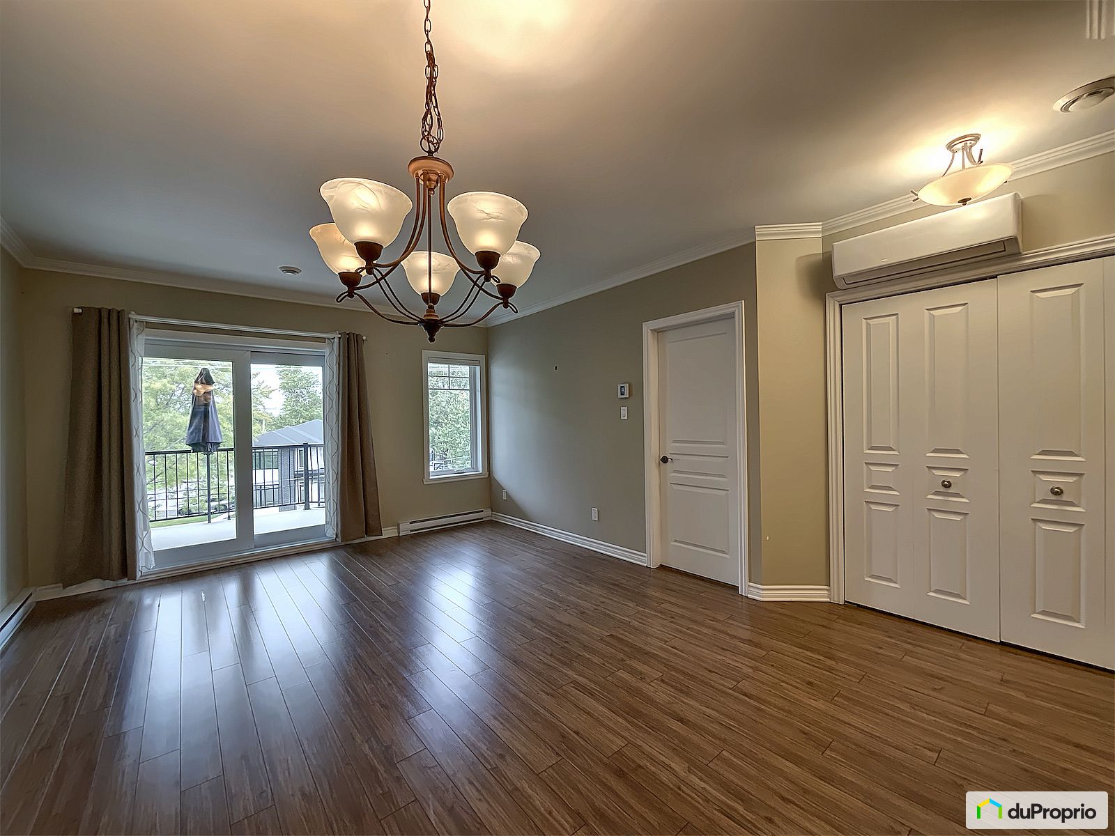 305 8 Rue Principale Sud — photo 3