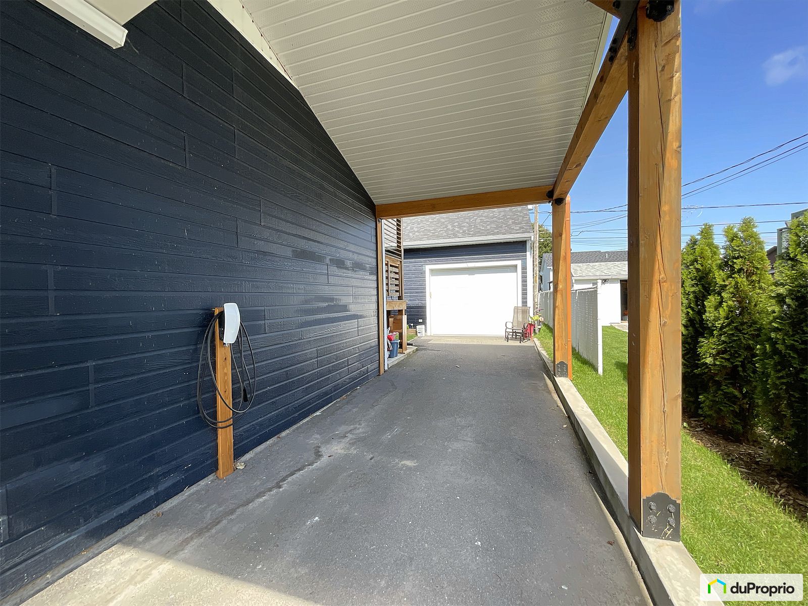 608 Rue Besner — photo 3