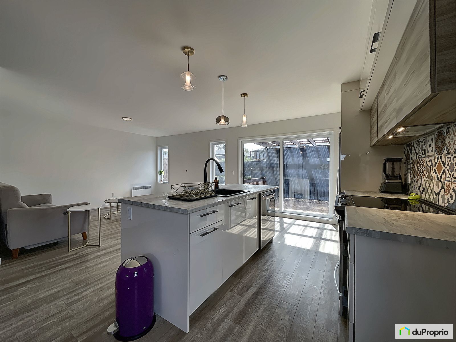 1762 Rue Lacharite — photo 2