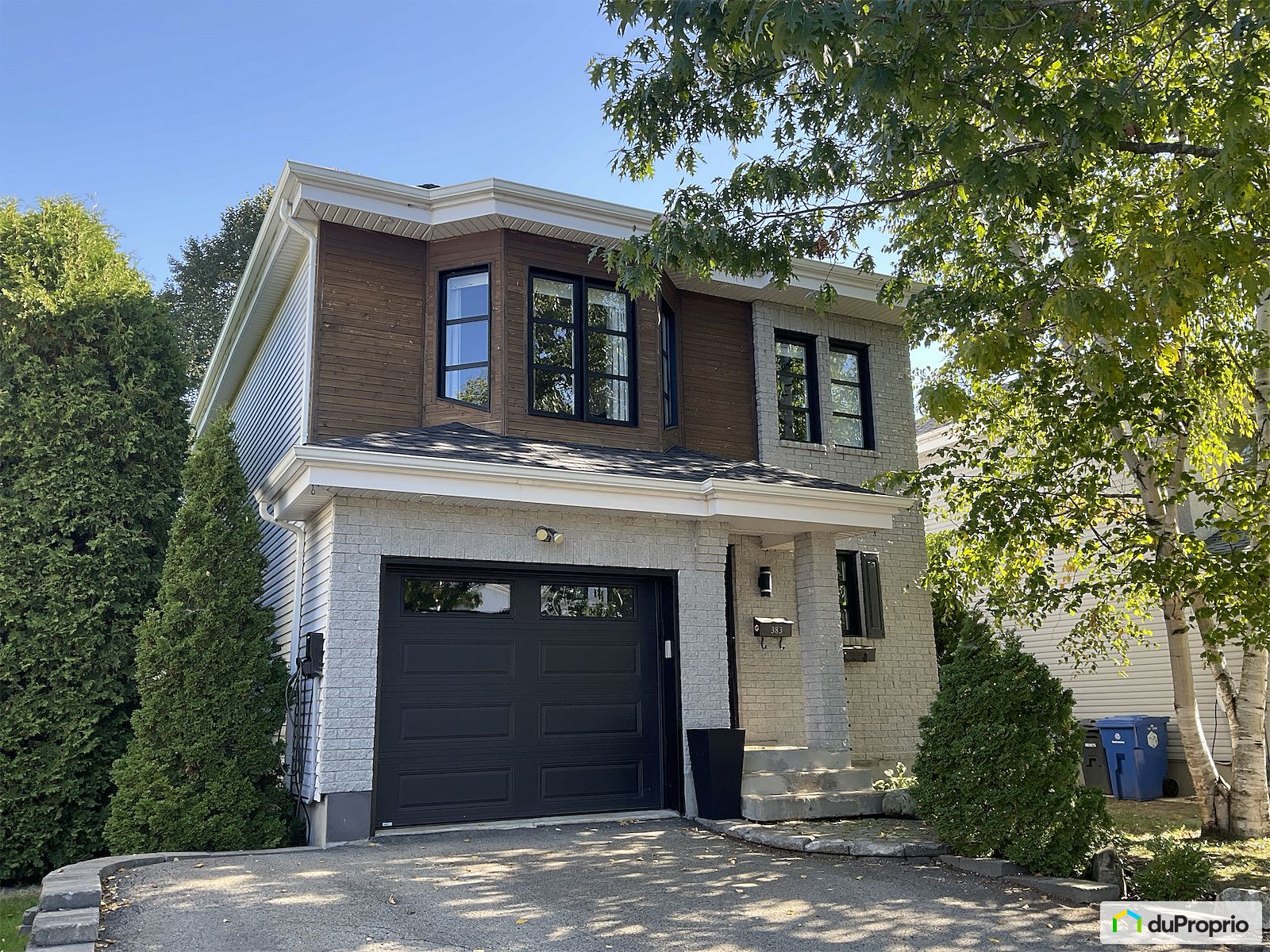 383 Rue Hortense — photo 1