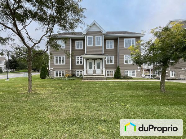 5111, rue du Tertre, St-Hyacinthe (Douville) à vendre