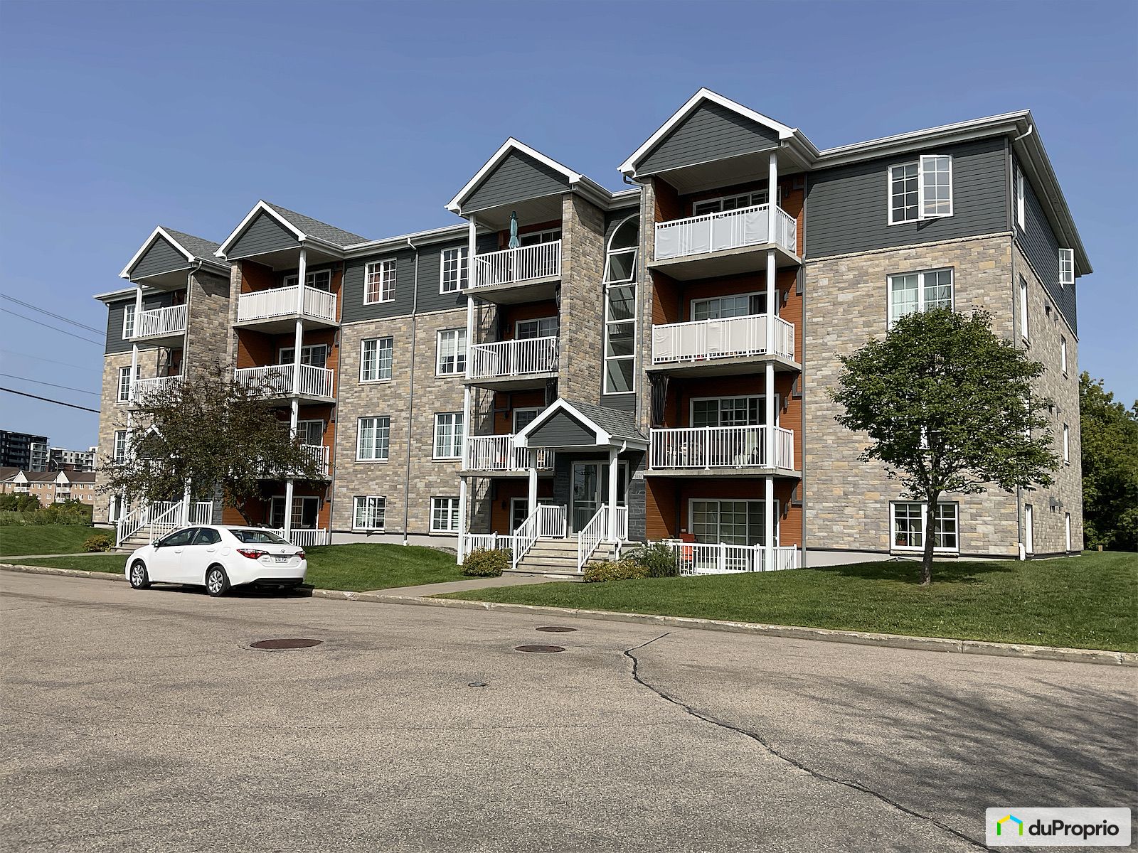 404 3130 Avenue Des Moulineaux — photo 1