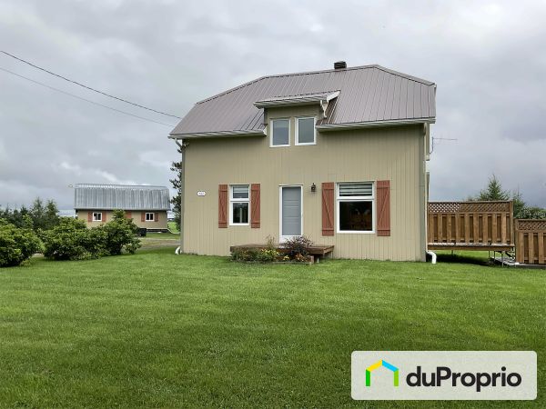 653, rang nord, Normandin à vendre