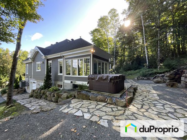 1377 chemin Gémont, St-Adolphe-D'Howard for sale
