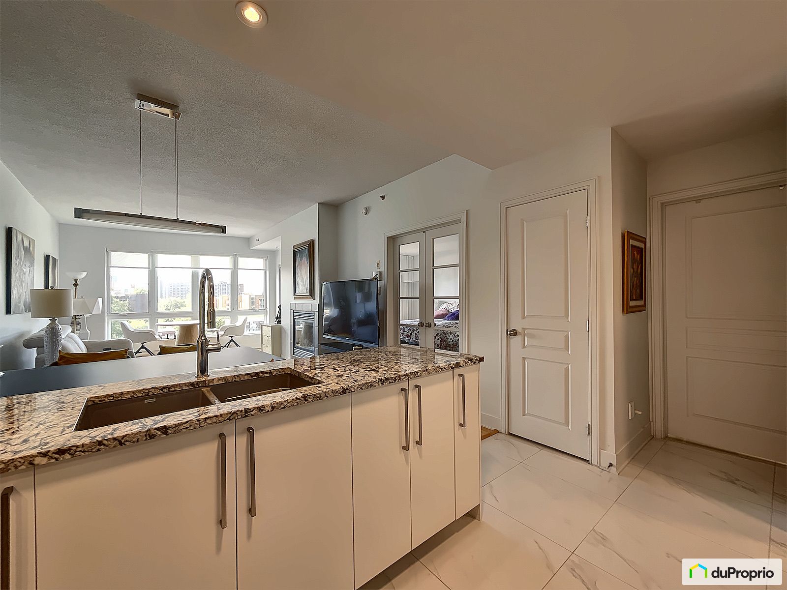 609 72 Rue Saint Sylvestre — photo 2