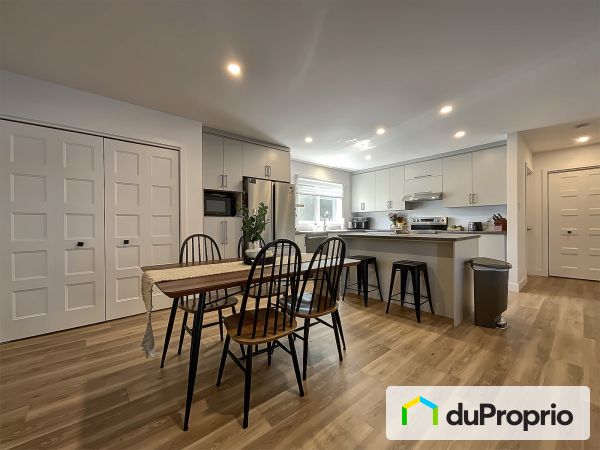 Cuisine du logement - 34-38 rue Bélanger, Princeville à vendre
