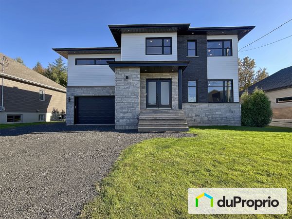 76 des Turquoises, St-Apollinaire for sale