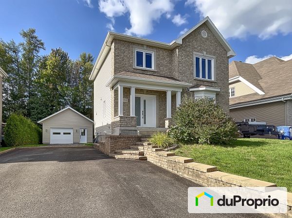 290 rue de la Constellation, Charlesbourg (ND-Des-Laurentides) for sale