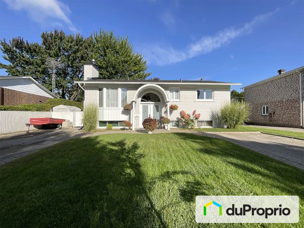191 rue Normand, St-Eustache for sale