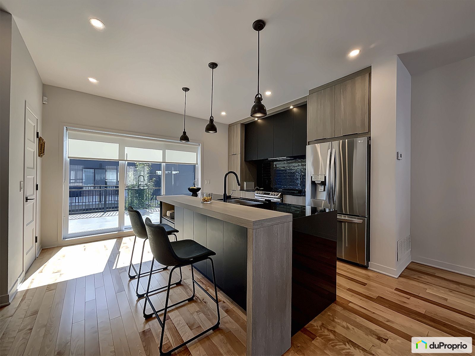 114 Rue Carmelle Boutin — photo 3