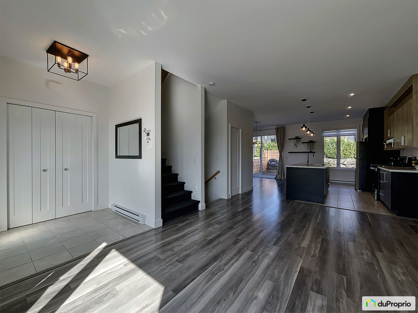 956 Rue Begon — photo 2