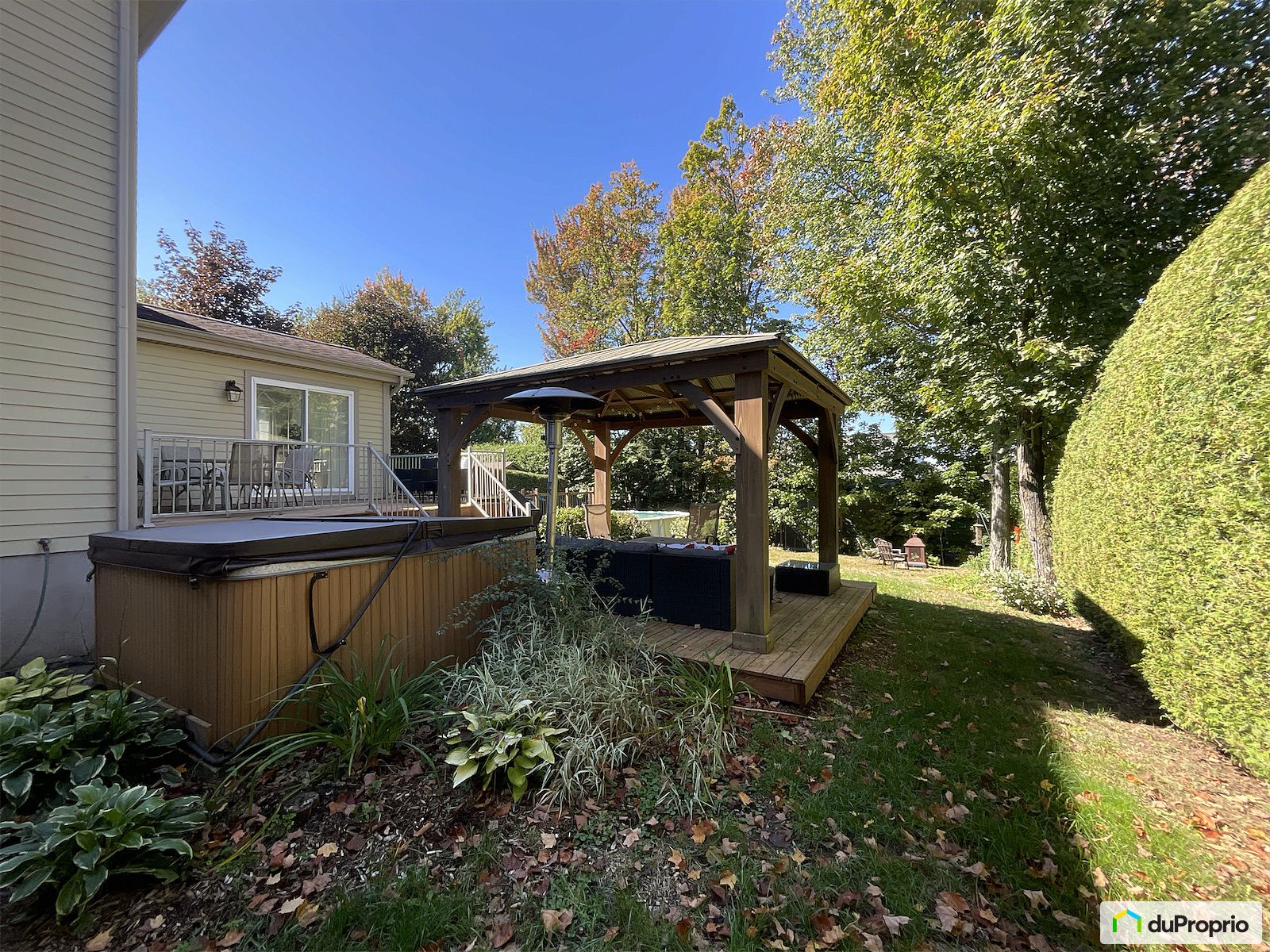 598 Rue Des Floralies — photo 2