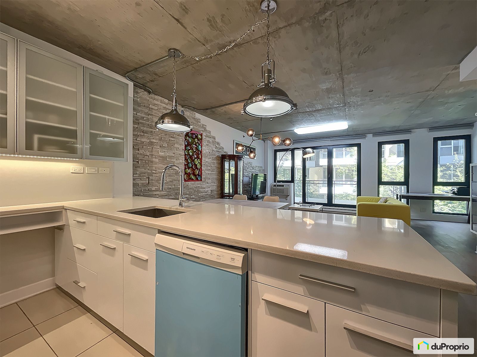 204 297 Rue Du Shannon — photo 3