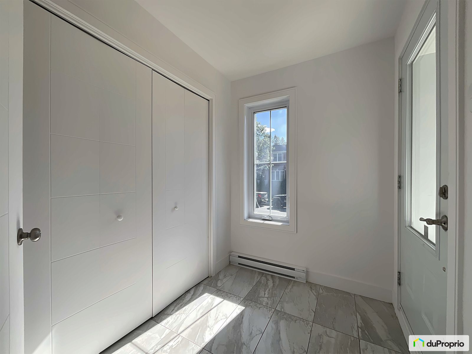 571 573 Rue Honore Beaugrand — photo 3