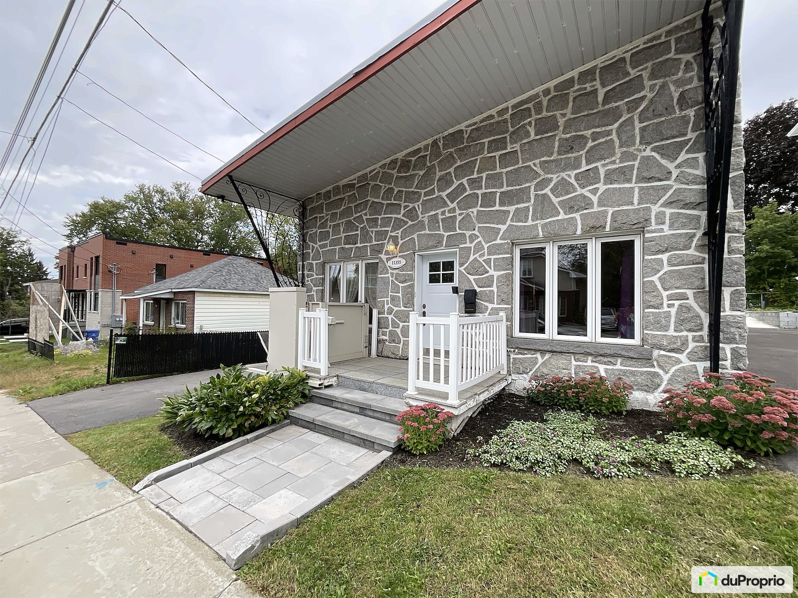 11355 Avenue Larcheveque — photo 1
