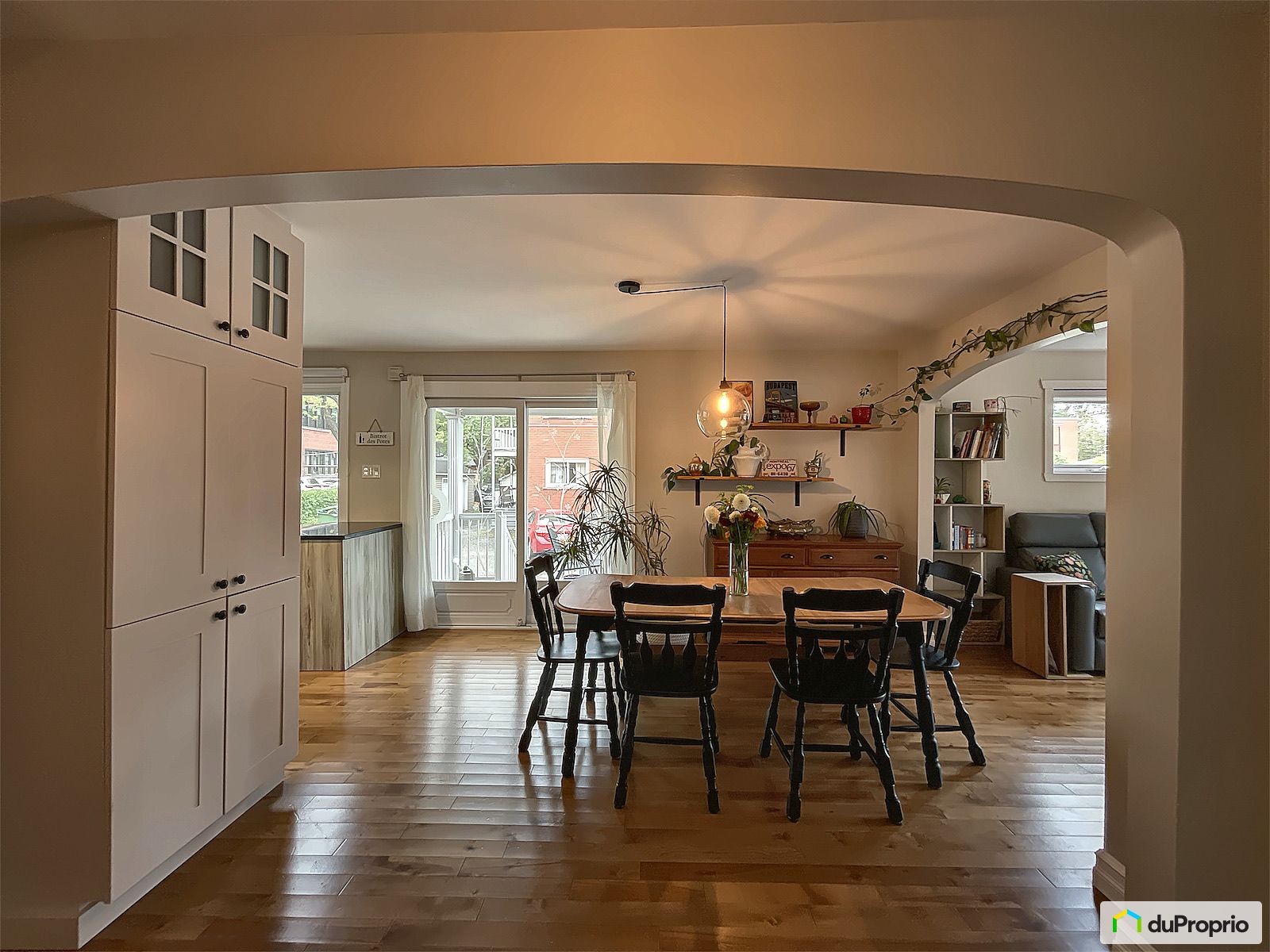 270 7E Avenue Nord — photo 3