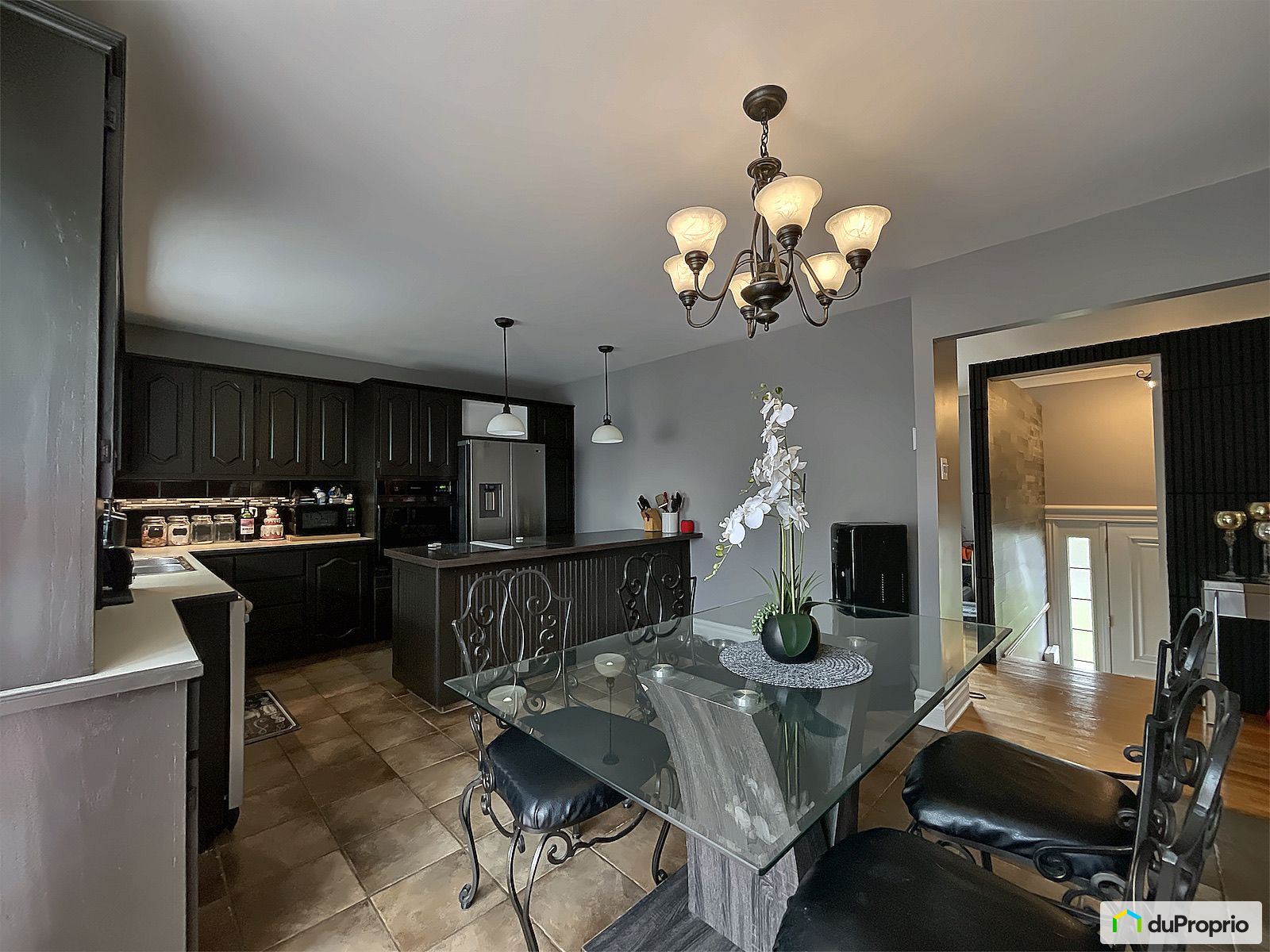 405 Rue Champlain — photo 3