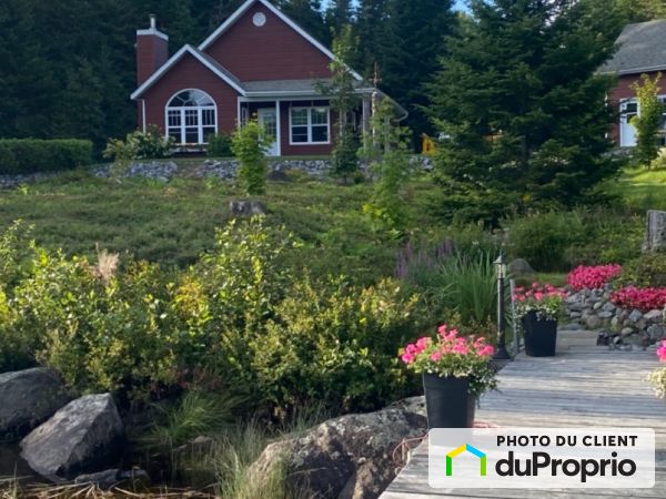 402, chemin de la Baie-Bouleau Nord, La Tuque (Lac-Édouard) à vendre