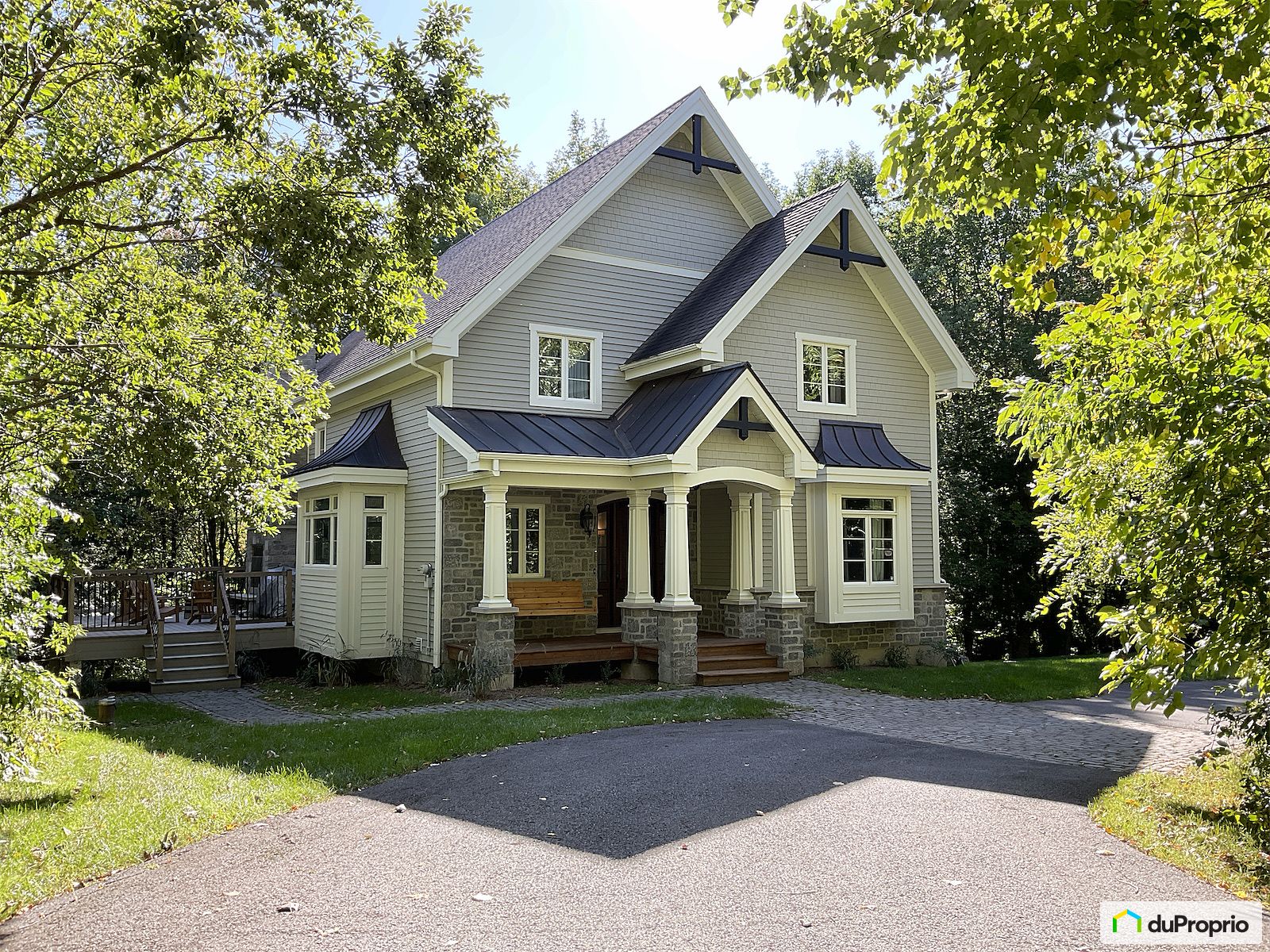 185 Chemin Du Hameau — photo 1