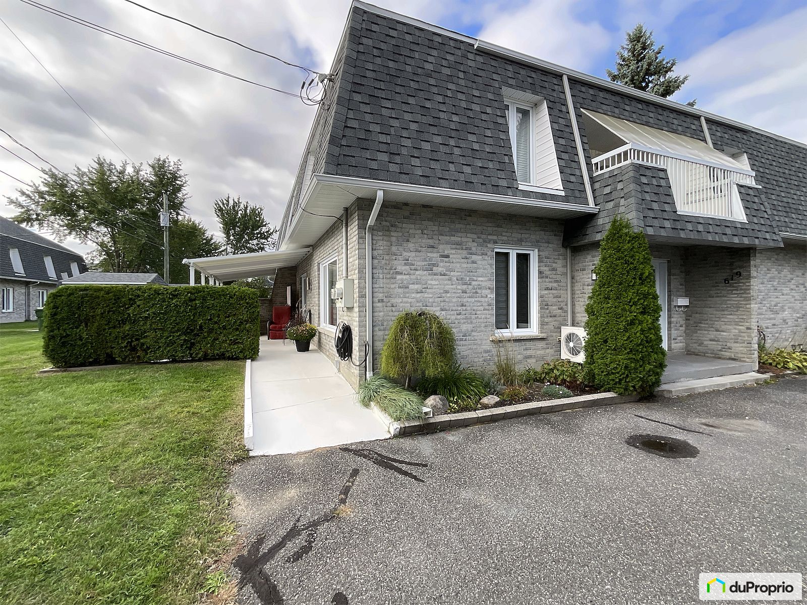 617 Rue Saint Amant — photo 3