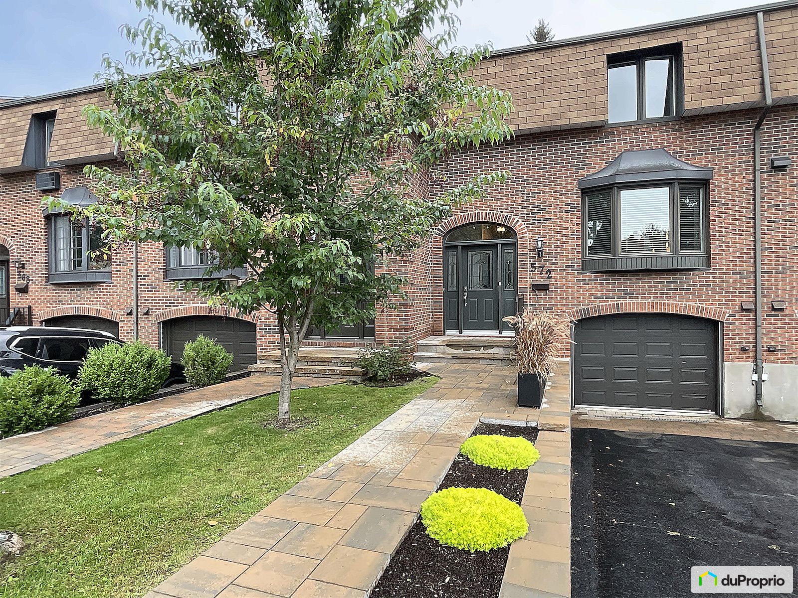 572 Terrasse Magnan — photo 1