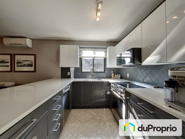 5461 place Plamondon, St-Lambert for sale