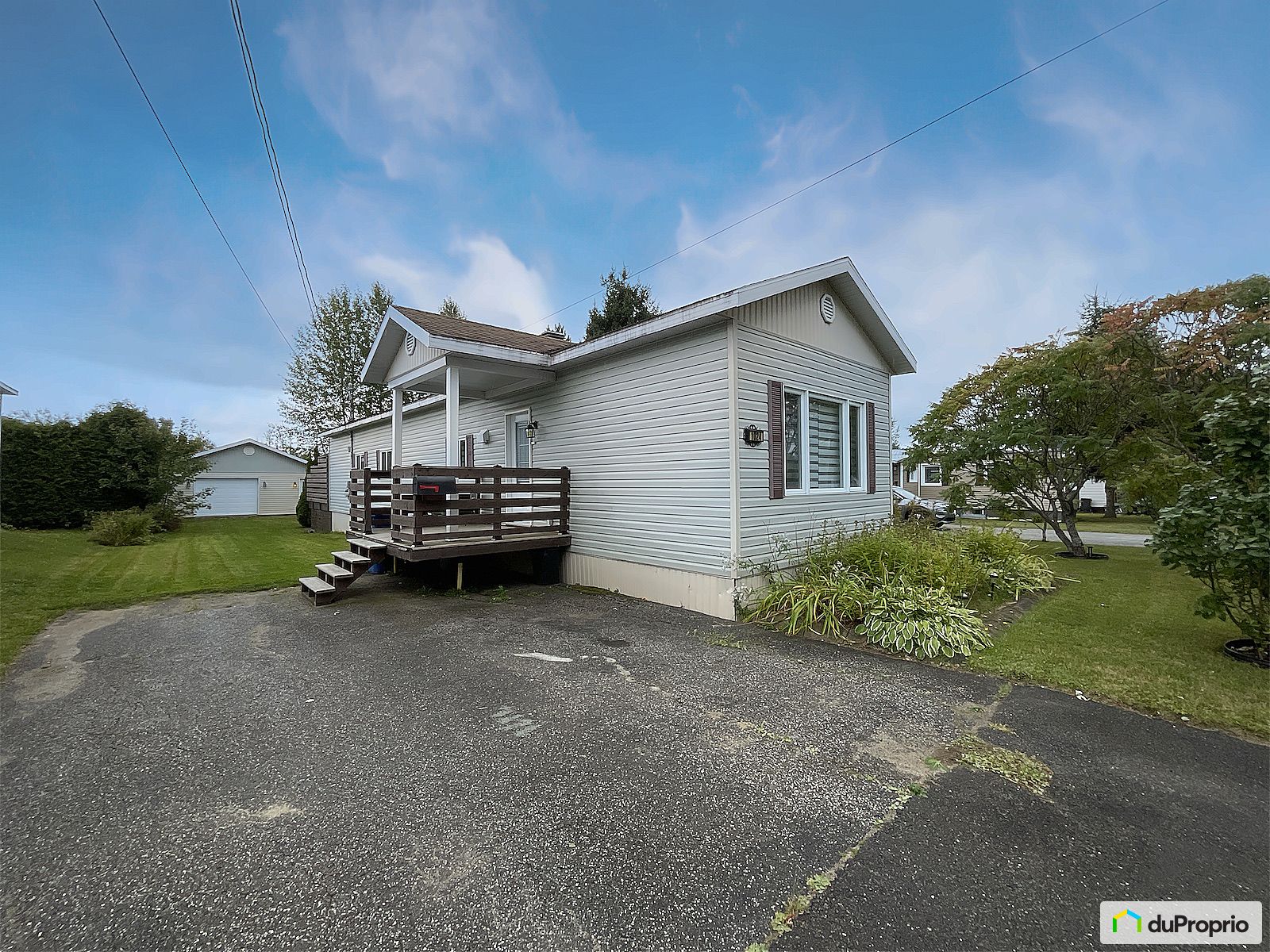 1024 Rue Des Loisirs — photo 3