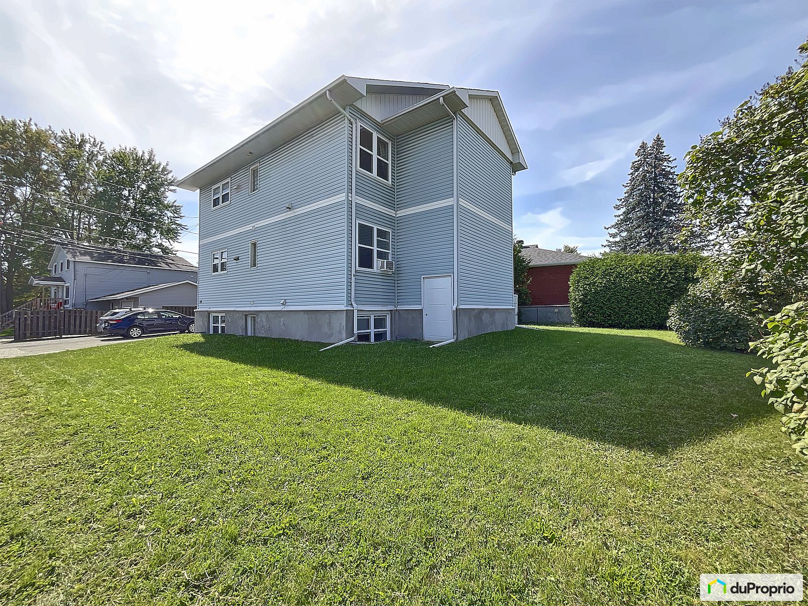 1 2 3 88 Rue Onesime — photo 3
