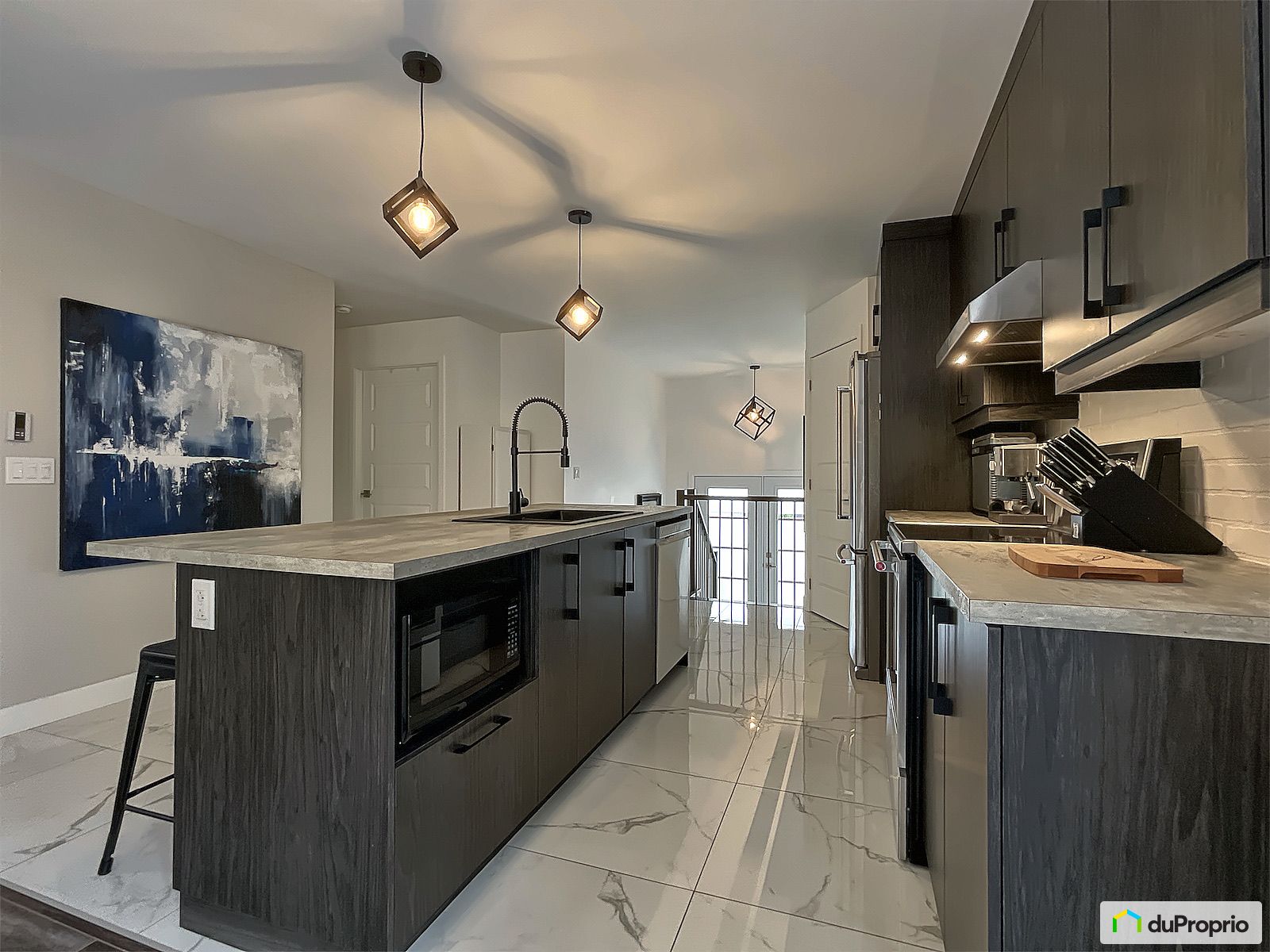 308 Rue Catherine — photo 2