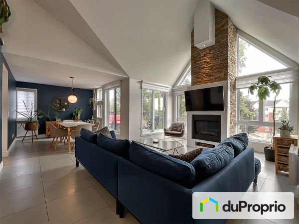 10030 promenade des riverains, Anjou for sale