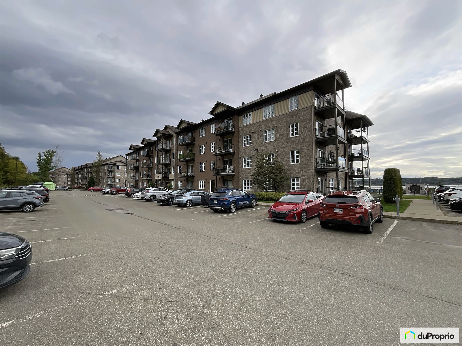 301 520 Cote De Leglise — photo 3