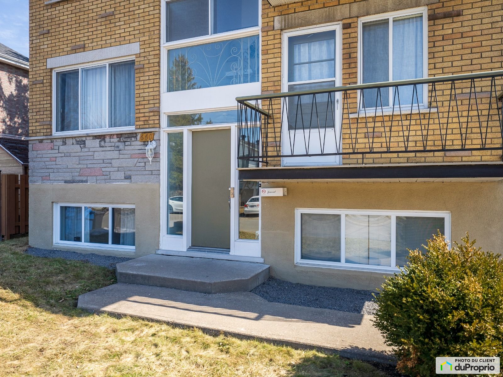 660 Rue Martel — photo 3