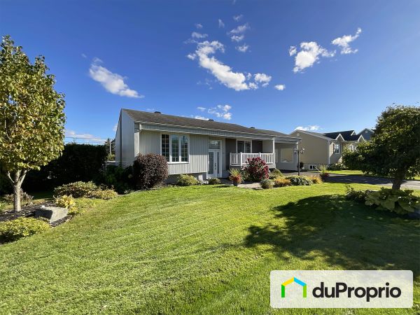 58, boulevard Père-Brousseau, St-Damien-De-Buckland à vendre