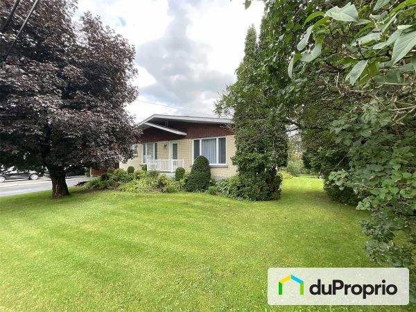 1311, rue Roussel, Chicoutimi (Chicoutimi-Nord) à vendre