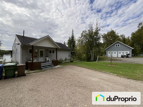 23 1er chemin du Lac-Sébastien, St-David-de-Falardeau for sale