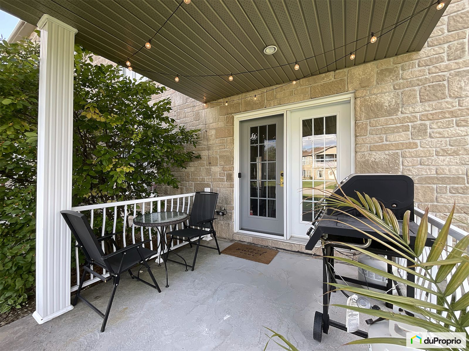 1 17950 Rue Beaupre — photo 3